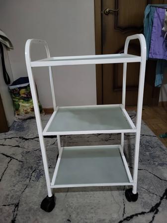 Столик на колёсиках Для салона для медицины для дома.