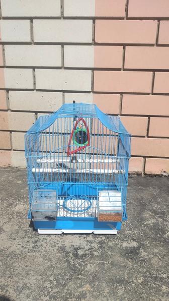 ПРОДАМ клетку для попугаев