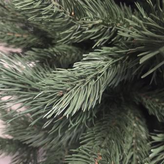 Ёлка искусственная(как настоящая)