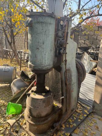 молот пневмо 75 тонна