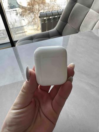 AirPods 2 series