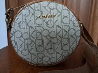 Продам женскую сумку
