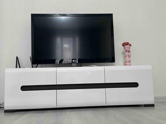 Тумба под телевизор