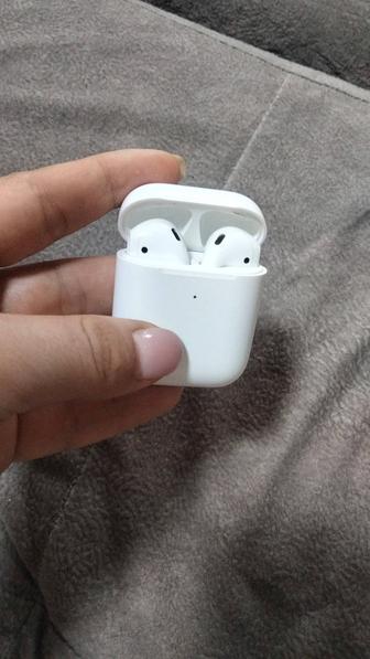 Наушники airpods