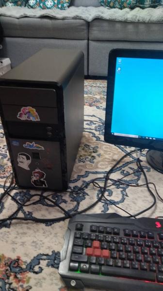 Продам компьютер