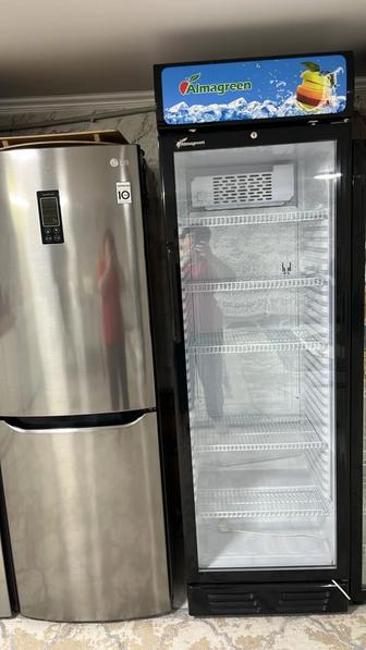 Витринный холодильник