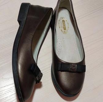 Детские туфли