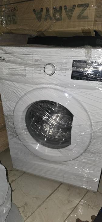Машинка стиральная LG