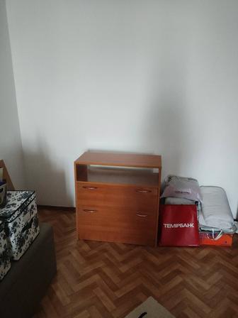 Обувная тумба в хорошем состоянии