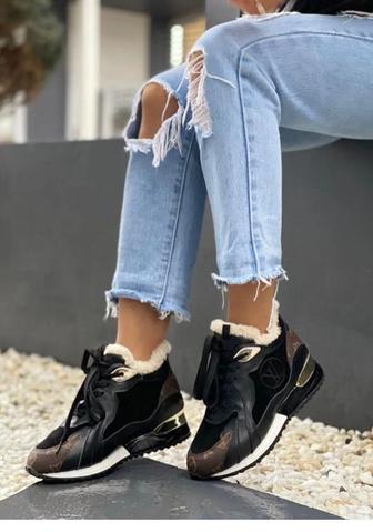 Кроссовки LV, с мехом