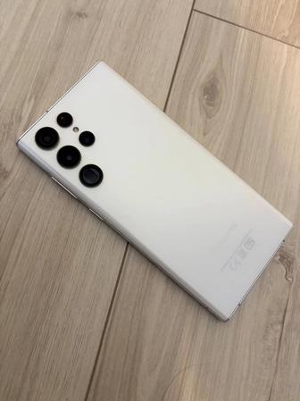 Samsung Galaxy S22 Ultra 128/8