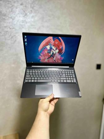 Ноутбук Lenovo на Ryzen