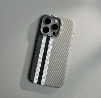 Карбоновый чехол 15pro