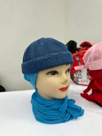 Докеры джинсовые и тканевые.