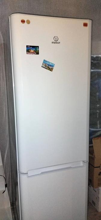 Холодильник-морозильник