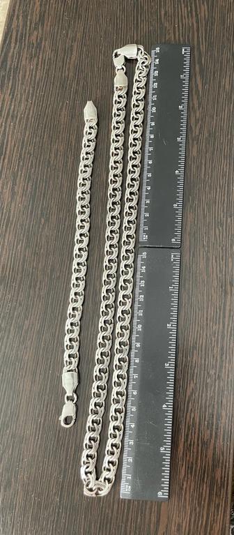 Продам серебряную цепочку