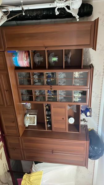Продам стенку в отличном состоянии