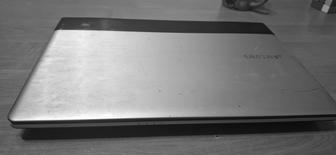 Продаю ноутбук Samsung