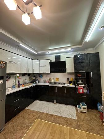 Продам кухонный гарнитур