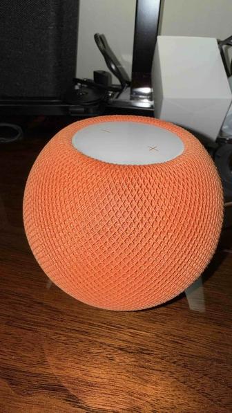 Колонка HomePod mini