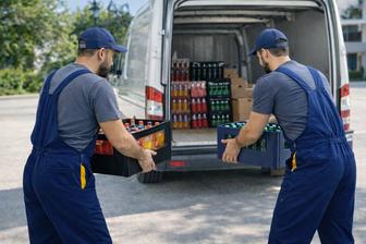 Грузчики для разгрузки машин