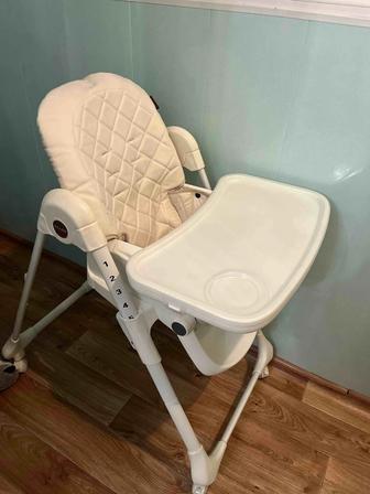 Продам стул для малыша до трех лет