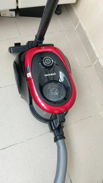 Пылесос Samsung 1800w