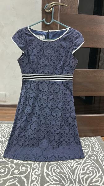 Молодежное платье