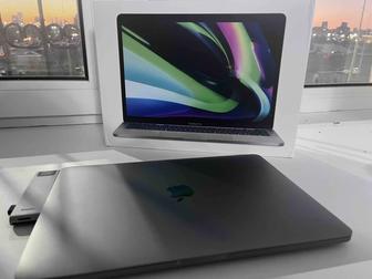 MacBook Pro 13 2020год