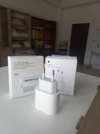 Продам оптом и в розницу Адаптер Apple 20w