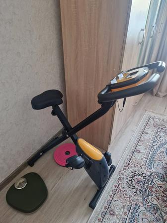Продам велотренажер