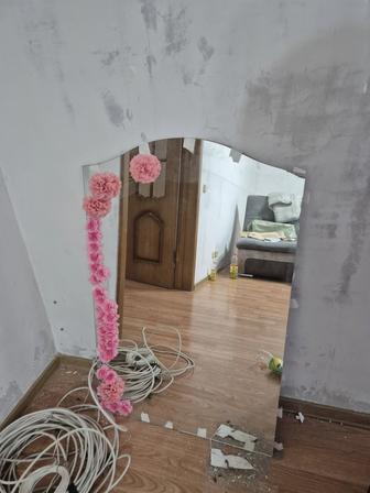 Отдам зеркало в хорошем состоянии