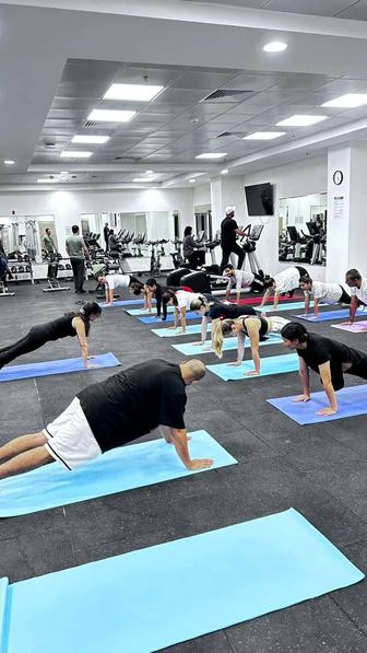 Преподаватель йоги и медитаций. Женские практики для гормонального здоровья