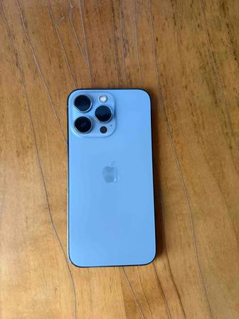 Продам iphone 13 pro 128gb голубой