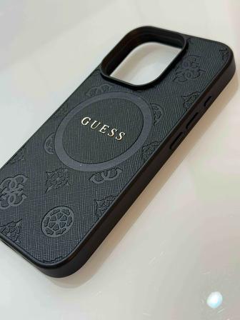 Чехол на IPhone 16 pro в оригинале