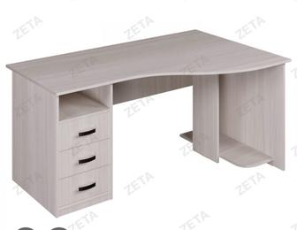 Офисный стол