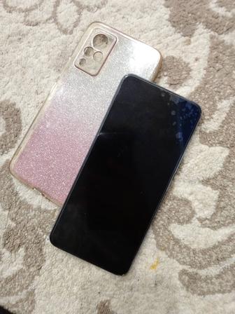 Продам телефон Vivo v21