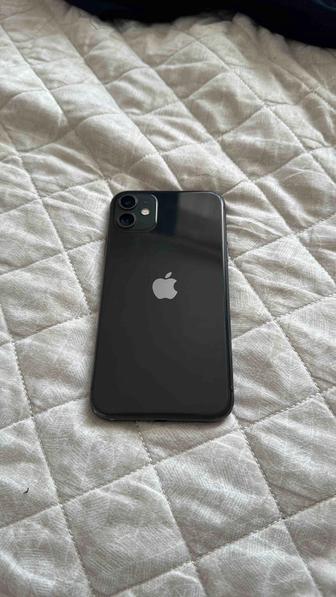 Продам телефон iPhone 11.