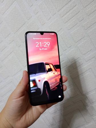 Продам Huawei P smart 2019