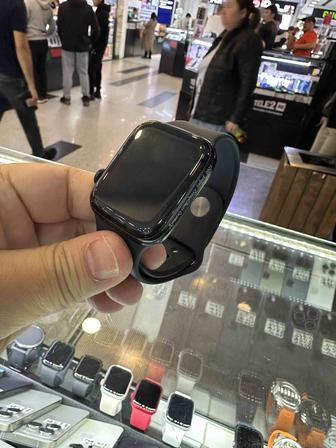 Apple Watch 44mm черный