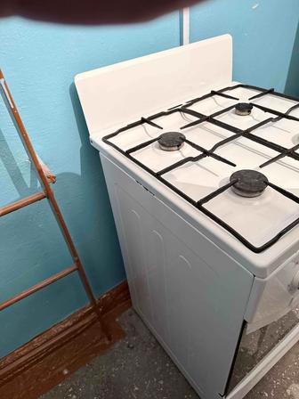 Продам газ плиту