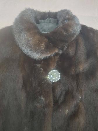 Норковая шуба (женская/средней длины). Натуральная цельная норка.