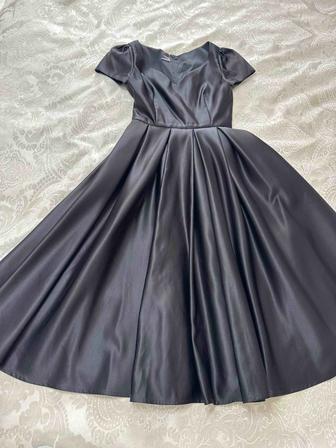 Продам платье от бренда Twins