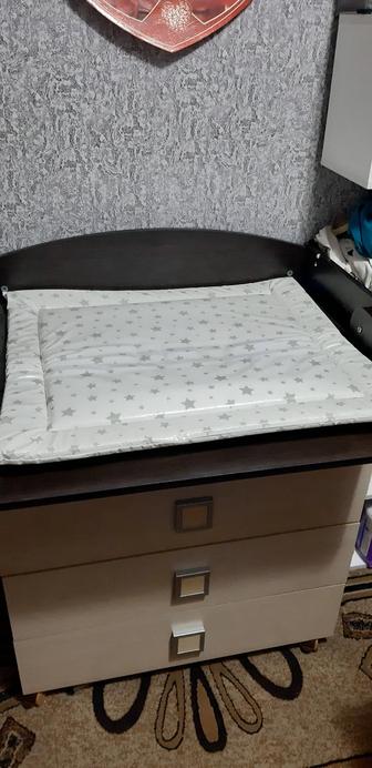 Продам пеленальный комод