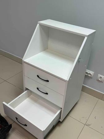 Продается бу помощник/комод