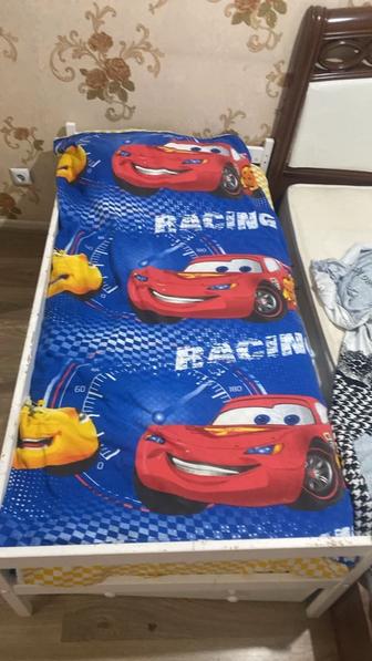 Детский кровать