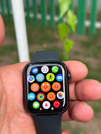 Продам Apple Watch 8 series