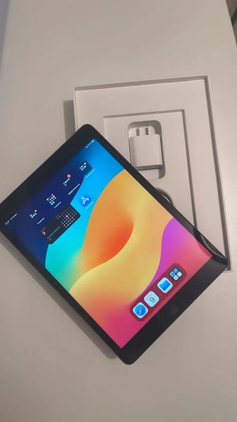 Продаю iPad 9 поколение