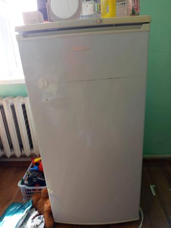 Срочно продам !!!Холодильник бирюса
