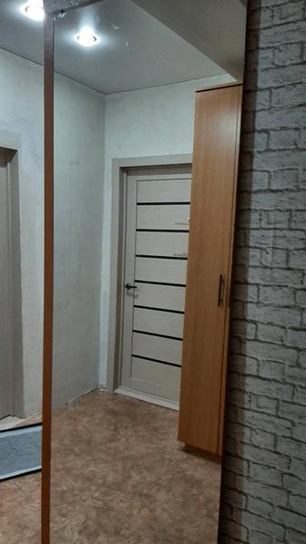 Продам большое зеркало